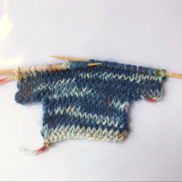 Hand-knit sweater card - Picture 2 of 2